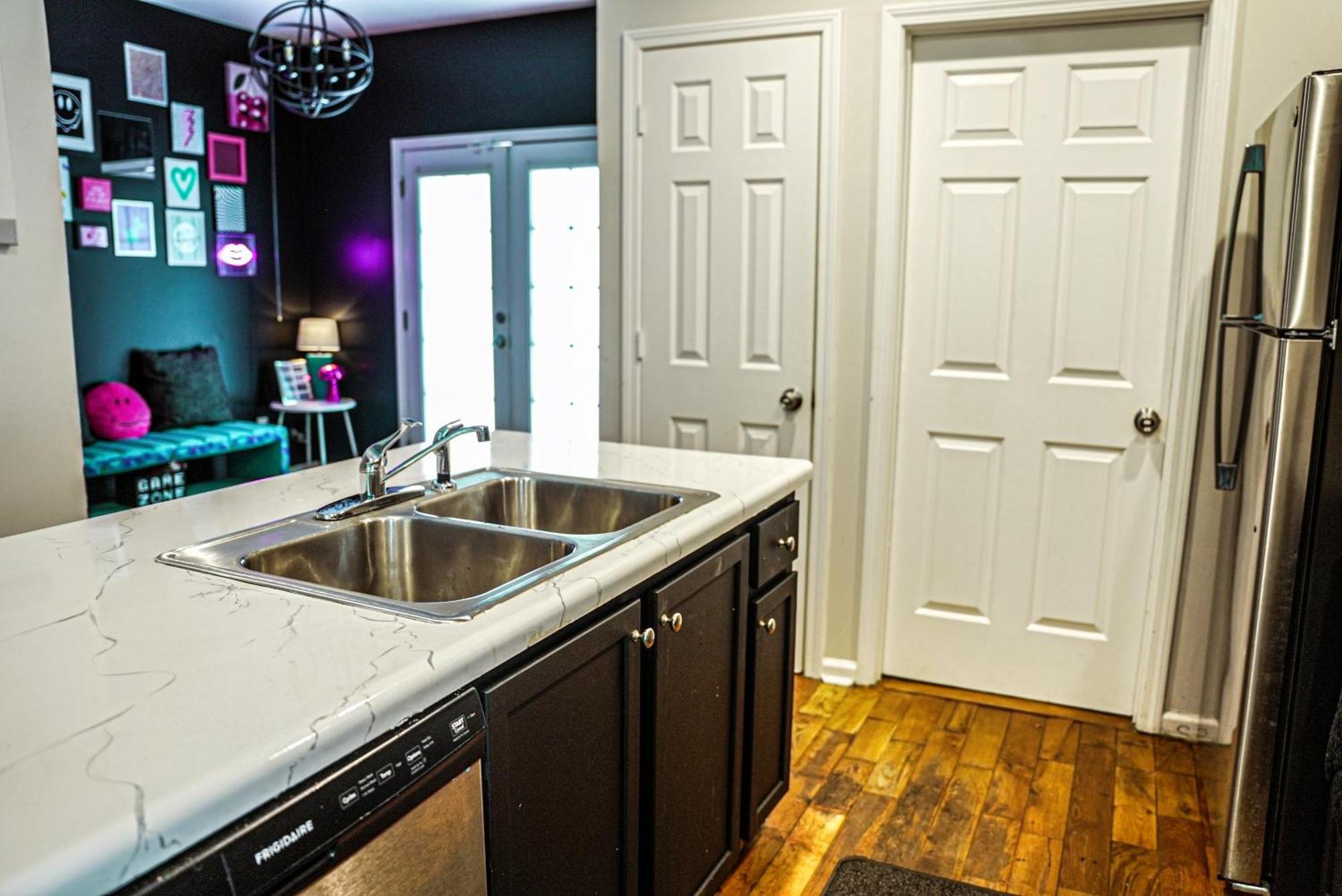 Stylish Cozi Abode Of Atlanta Vila Exterior foto